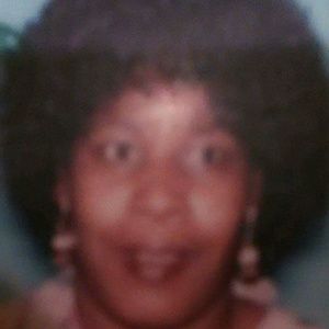 Meet your Posher, Ella